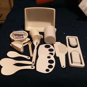 White UTENSILS Bundle